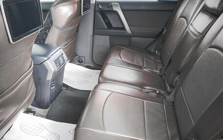 Toyota Land Cruiser Prado 150 рестайлинг 2, 2010 год, 3 329 000 рублей, 10 фотография