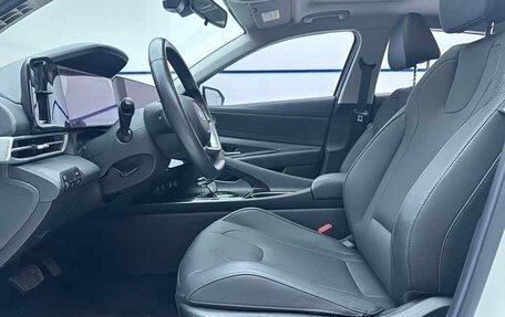 Hyundai Elantra, 2022 год, 1 550 000 рублей, 7 фотография