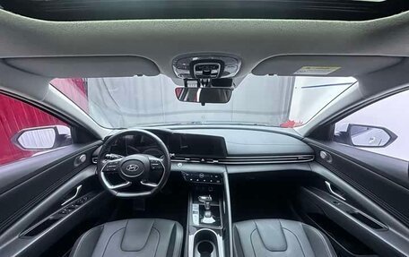 Hyundai Elantra, 2022 год, 1 550 000 рублей, 11 фотография