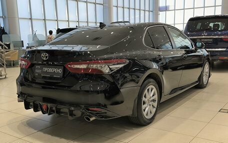 Toyota Camry, 2021 год, 2 150 000 рублей, 9 фотография
