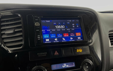 Mitsubishi Outlander III рестайлинг 3, 2015 год, 1 450 000 рублей, 14 фотография