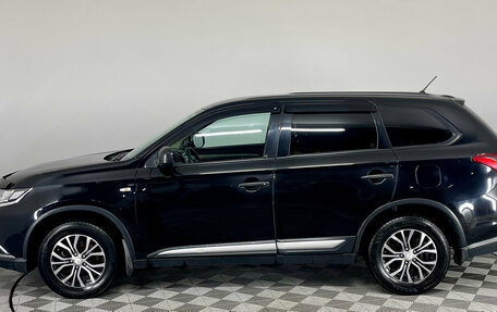Mitsubishi Outlander III рестайлинг 3, 2015 год, 1 450 000 рублей, 9 фотография