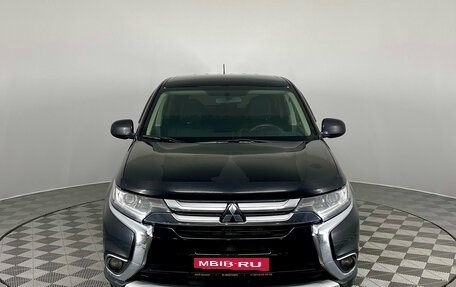 Mitsubishi Outlander III рестайлинг 3, 2015 год, 1 450 000 рублей, 3 фотография
