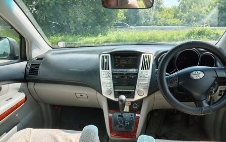 Toyota Harrier, 2004 год, 1 100 000 рублей, 9 фотография