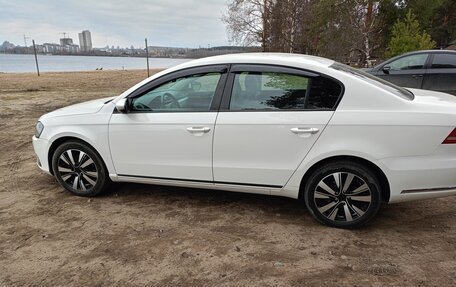 Volkswagen Passat B7, 2011 год, 1 200 000 рублей, 2 фотография