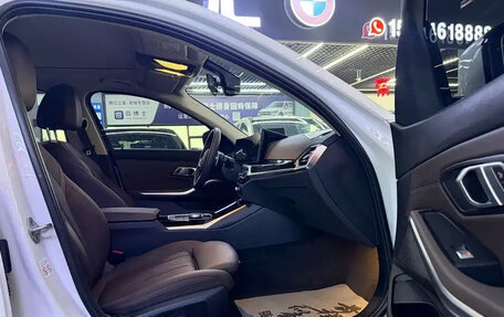BMW 3 серия, 2023 год, 3 010 000 рублей, 10 фотография