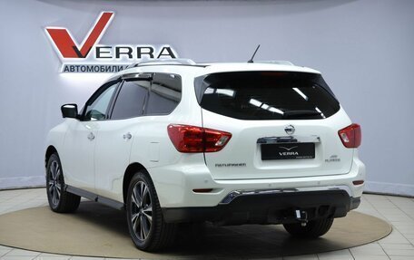 Nissan Pathfinder, 2017 год, 1 890 000 рублей, 7 фотография