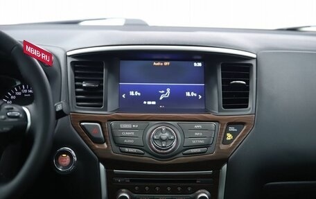 Nissan Pathfinder, 2017 год, 1 890 000 рублей, 19 фотография