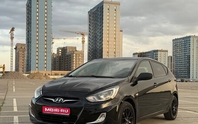 Hyundai Solaris II рестайлинг, 2011 год, 730 000 рублей, 1 фотография