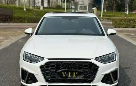 Audi A4, 2022 год, 2 200 000 рублей, 1 фотография