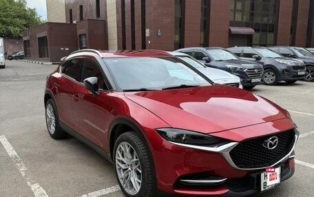 Mazda CX-4, 2023 год, 3 150 000 рублей, 2 фотография