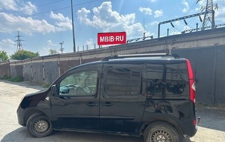 Renault Kangoo II рестайлинг, 2012 год, 370 000 рублей, 12 фотография