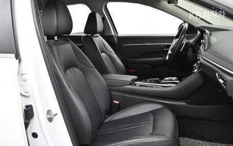 Hyundai Sonata VIII, 2022 год, 1 590 005 рублей, 9 фотография