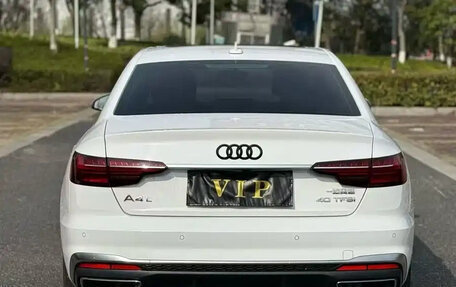 Audi A4, 2022 год, 2 200 000 рублей, 4 фотография
