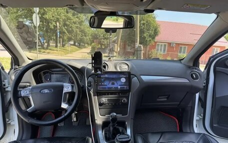 Ford Mondeo IV, 2012 год, 830 000 рублей, 2 фотография
