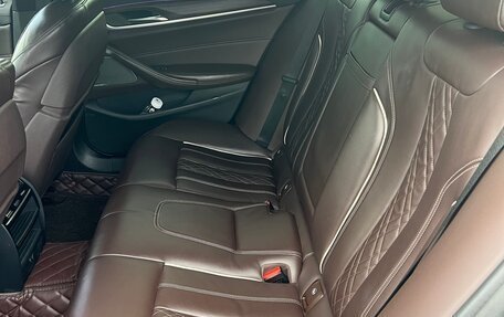 BMW 5 серия, 2019 год, 4 200 000 рублей, 9 фотография