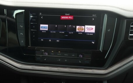 Volkswagen Touareg III, 2018 год, 4 977 000 рублей, 10 фотография