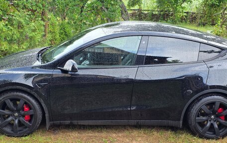 Tesla Model Y I, 2022 год, 3 090 000 рублей, 1 фотография