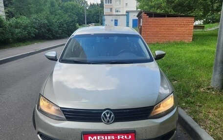 Volkswagen Jetta VI, 2012 год, 750 000 рублей, 1 фотография