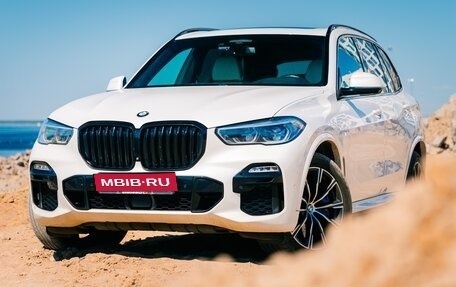 BMW X5, 2019 год, 5 900 000 рублей, 1 фотография