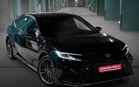 Toyota Camry, 2025 год, 4 050 000 рублей, 1 фотография