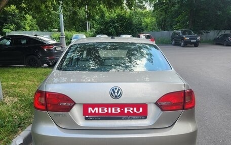 Volkswagen Jetta VI, 2012 год, 750 000 рублей, 3 фотография