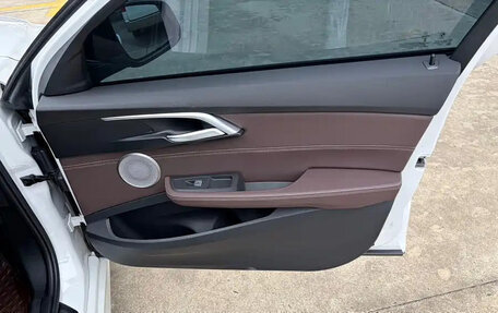 BMW 1 серия, 2022 год, 1 550 000 рублей, 15 фотография