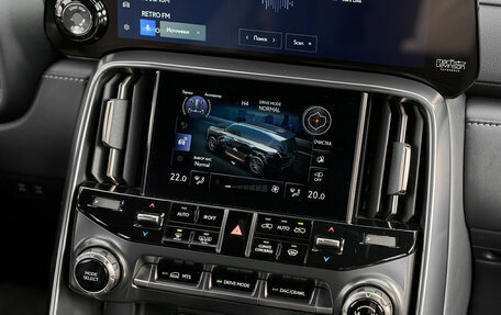 Lexus LX, 2024 год, 13 950 000 рублей, 11 фотография