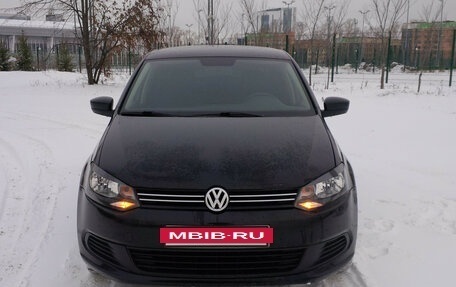 Volkswagen Polo VI (EU Market), 2012 год, 405 000 рублей, 2 фотография