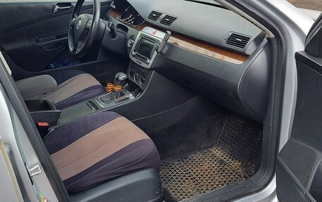 Volkswagen Passat B6, 2007 год, 270 000 рублей, 10 фотография