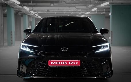 Toyota Camry, 2025 год, 4 050 000 рублей, 2 фотография