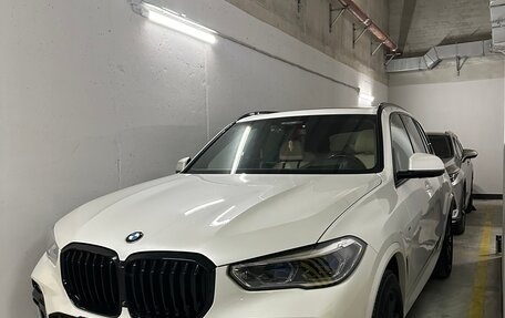 BMW X5, 2019 год, 5 900 000 рублей, 3 фотография