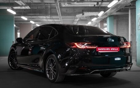 Toyota Camry, 2025 год, 4 050 000 рублей, 3 фотография