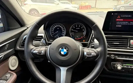 BMW 1 серия, 2022 год, 1 700 300 рублей, 8 фотография