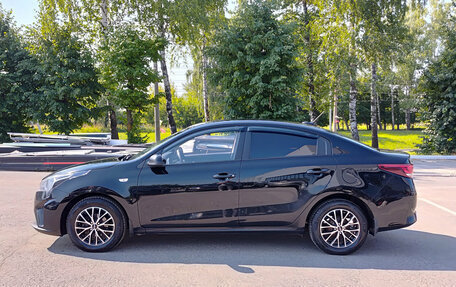KIA Rio IV, 2021 год, 1 700 000 рублей, 10 фотография