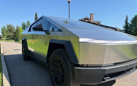 Tesla Cybertruck, 2024 год, 11 990 000 рублей, 2 фотография