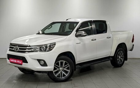 Toyota Hilux VIII, 2015 год, 2 490 000 рублей, 1 фотография