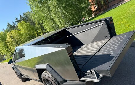 Tesla Cybertruck, 2024 год, 11 990 000 рублей, 14 фотография