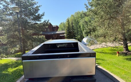 Tesla Cybertruck, 2024 год, 11 990 000 рублей, 17 фотография