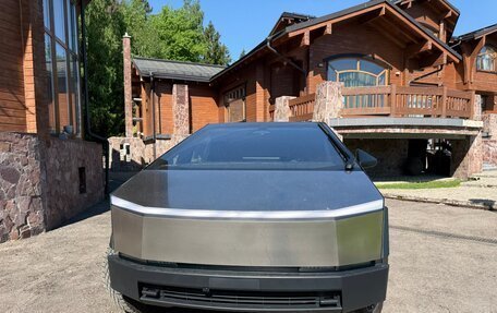 Tesla Cybertruck, 2024 год, 11 990 000 рублей, 25 фотография