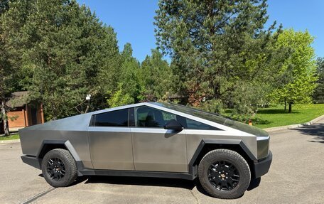 Tesla Cybertruck, 2024 год, 11 990 000 рублей, 29 фотография