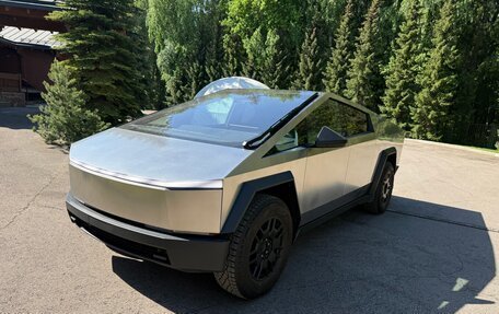 Tesla Cybertruck, 2024 год, 11 990 000 рублей, 34 фотография