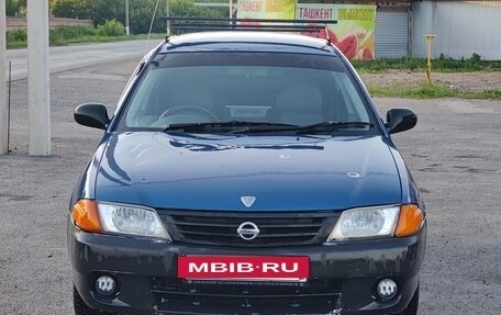 Nissan AD II, 2003 год, 140 000 рублей, 2 фотография