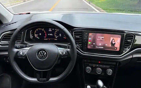 Volkswagen T-Roc I, 2021 год, 1 570 300 рублей, 12 фотография