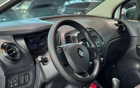 Renault Kaptur I рестайлинг, 2017 год, 1 490 000 рублей, 10 фотография