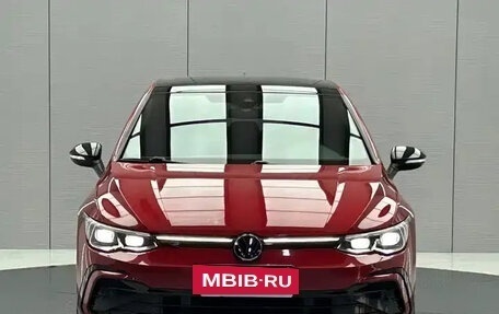 Volkswagen Golf VIII, 2022 год, 1 880 000 рублей, 2 фотография