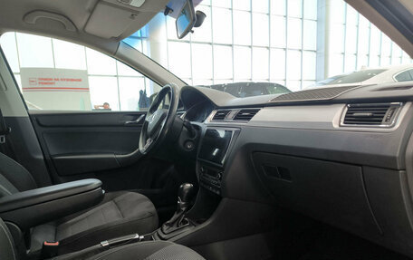 Skoda Rapid I, 2014 год, 850 000 рублей, 13 фотография