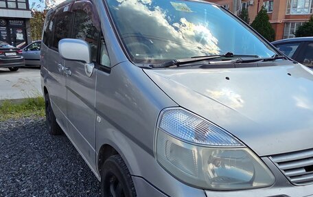 Nissan Serena II, 2002 год, 600 000 рублей, 4 фотография