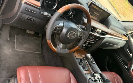 Lexus LX III, 2017 год, 6 300 000 рублей, 11 фотография