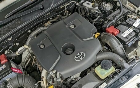 Toyota Hilux VIII, 2015 год, 2 490 000 рублей, 9 фотография